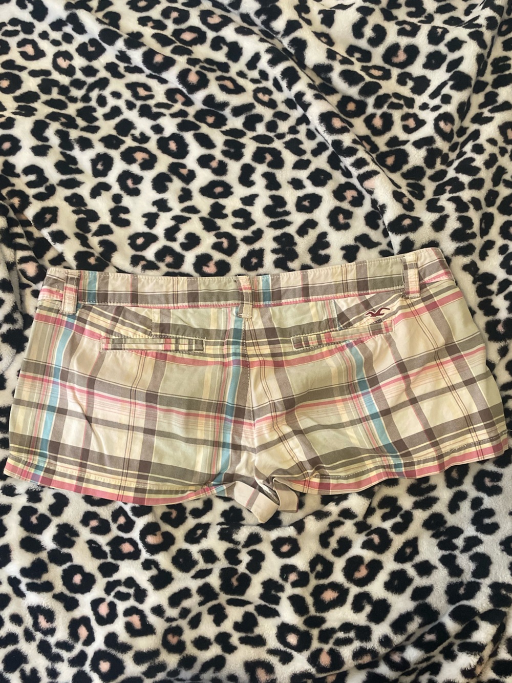 VTG hollister low rise plaid shorts - Picture 3 of 4